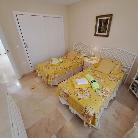 Three Bedroom Apartment In Albir - Playamar II El Albir Buitenkant foto